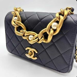 Chanel CC Quilted Lambskin Triple Pearl Chain Flap satchel Small size